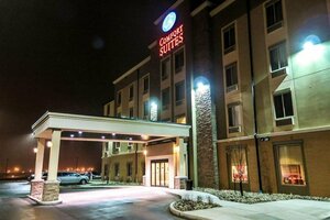 Гостиница Comfort Suites Regina