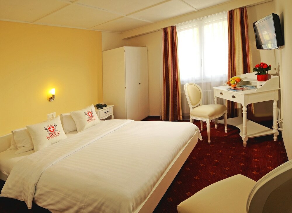 Фото Hotel Weisses Kreuz