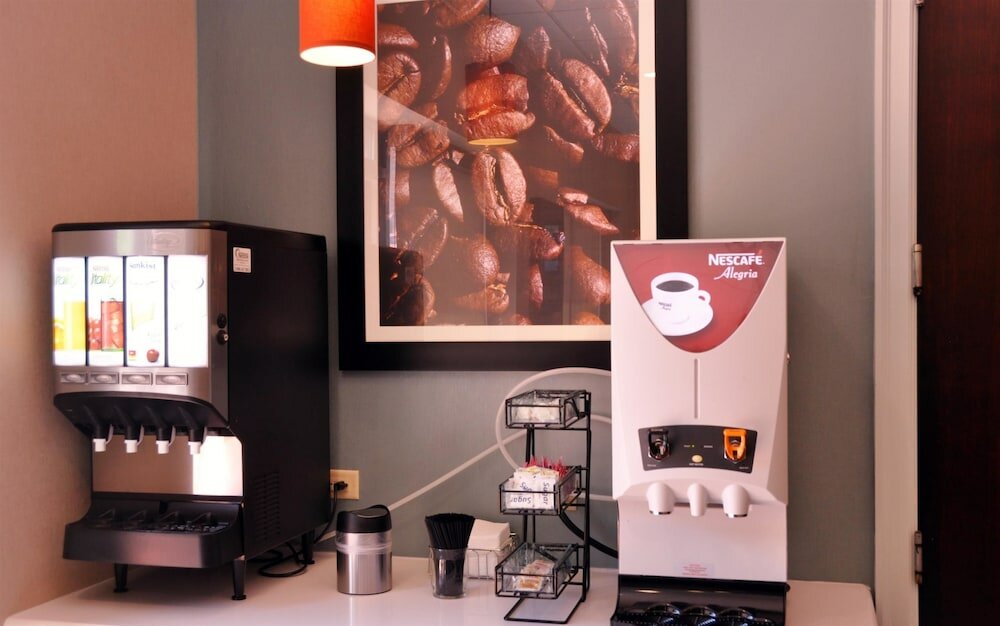 Фото Best Western Plus Roswell Alpharetta