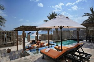Гостиница Six Senses Zighy Bay