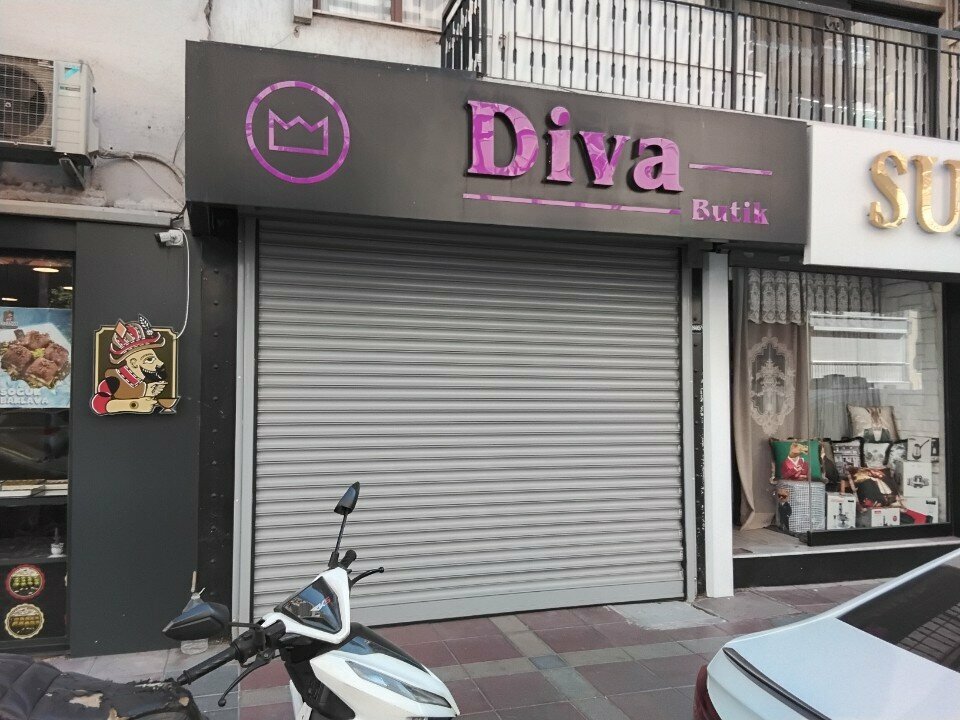 Clothing store Diva, Izmir, photo