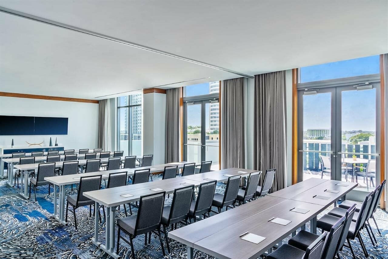 Фото Hyatt Centric Las Olas Fort Lauderdale