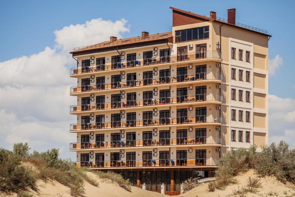 Фото отеля 1