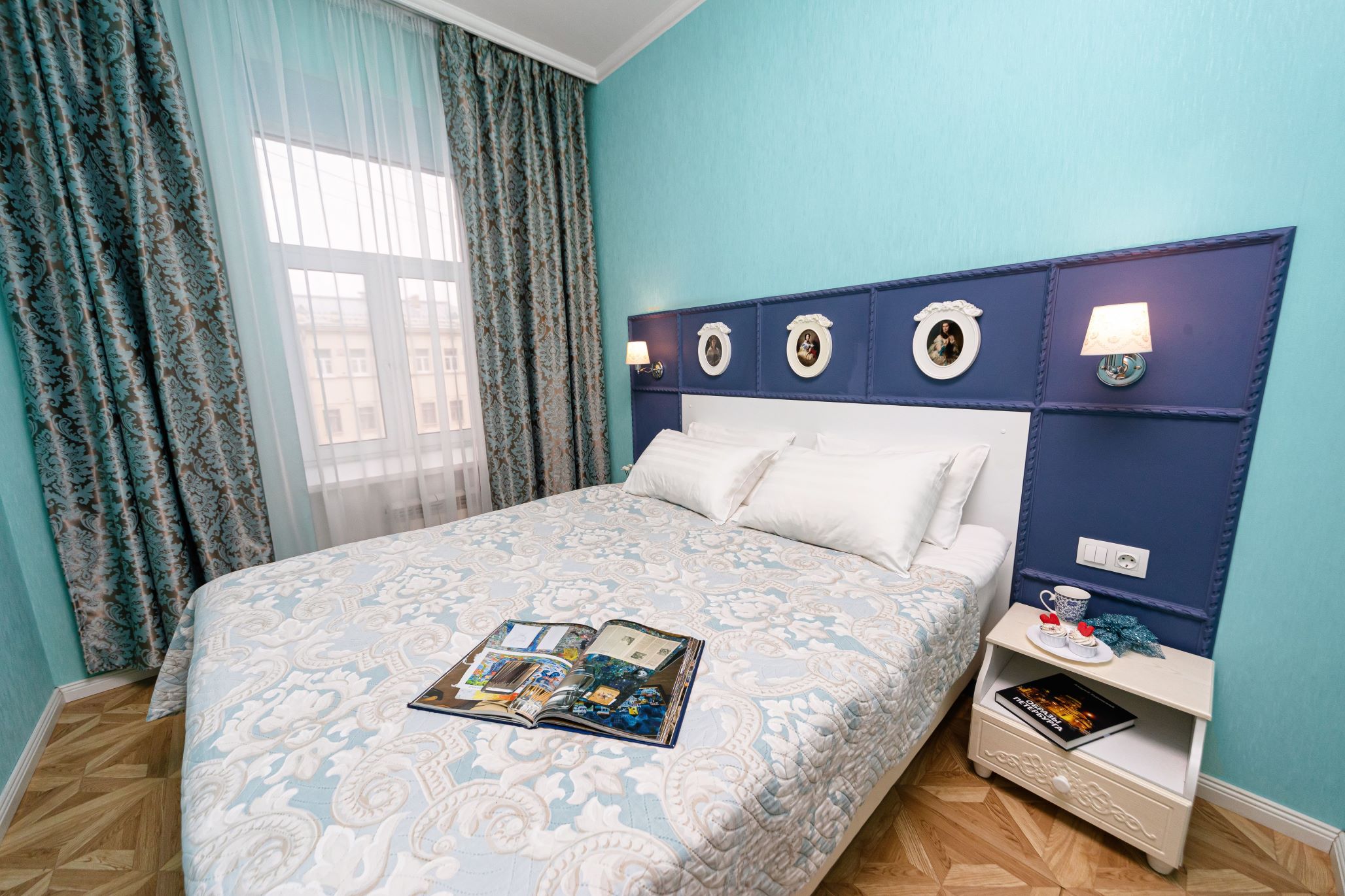 Фото Грифон