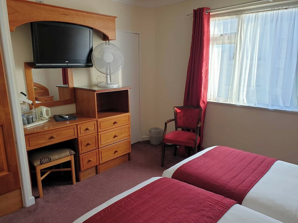 Фото Marina Metro Hotel