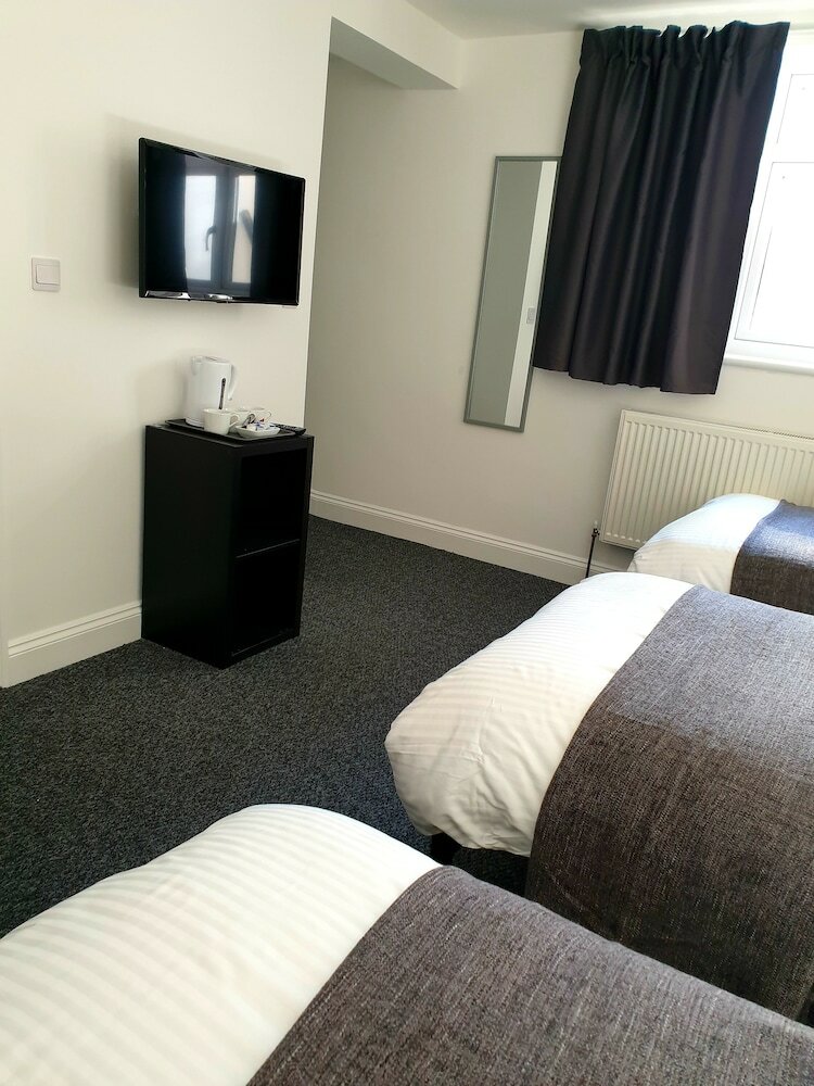 Фото Wanstead Hotel