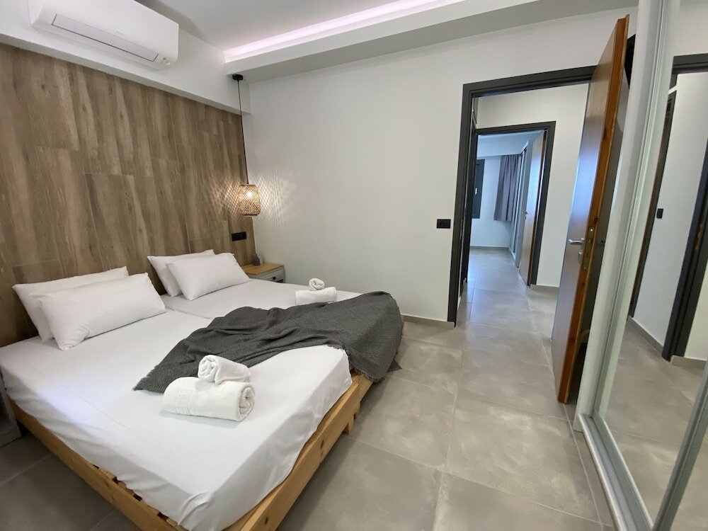 Фото Ostria Apartments