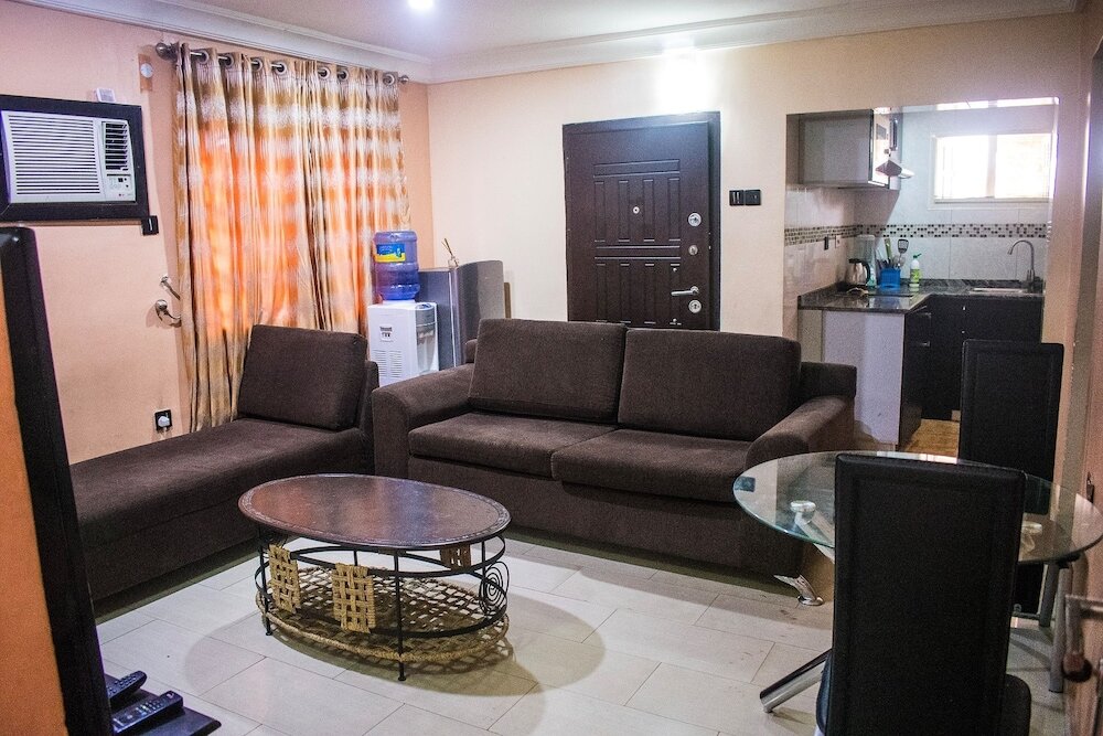 Фото Aeroville Apartments