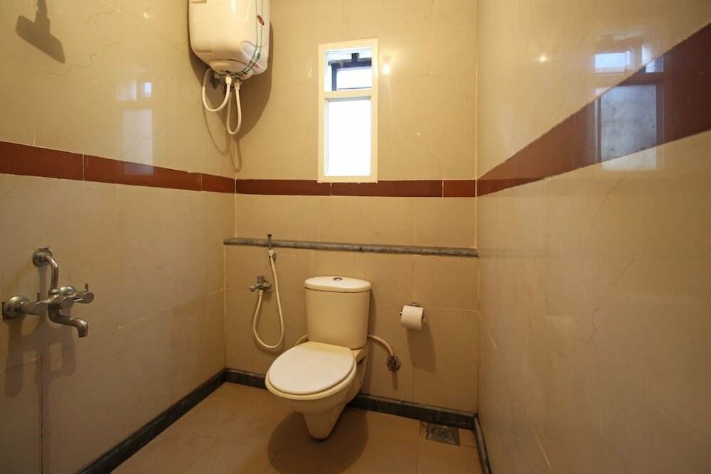 Фото Oyo 8496 Hotel Sk Regency