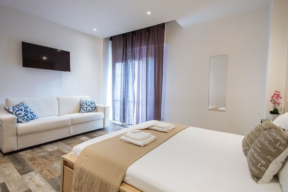 Фото Politeama Luxury Suites