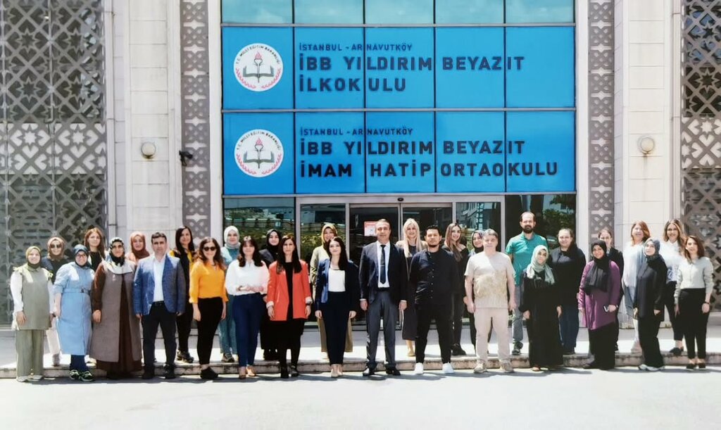 Primary school Ibb Yildirim Beyazit Primary School, Arnavutkoy, photo