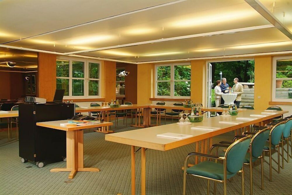 Фото Ringhotel Waldhotel Heiligenhaus