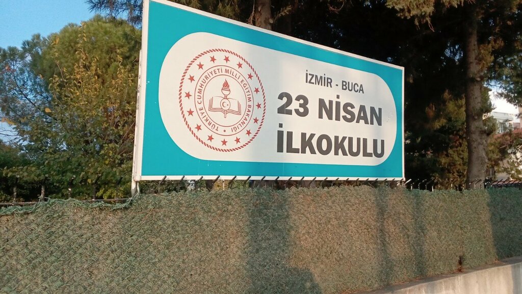 Primary school 23 Nisan Primary School, Izmir, photo