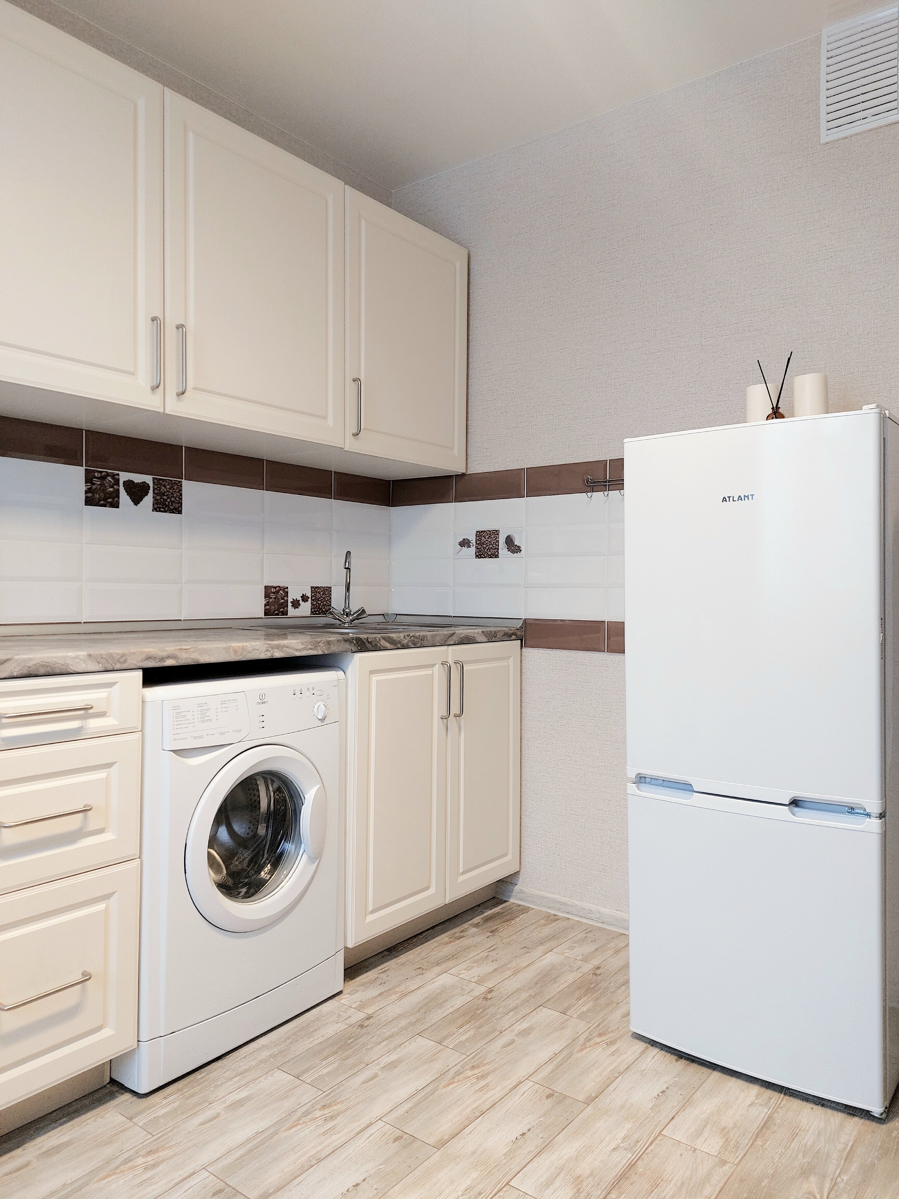 Фото KamenskRooms на Сибирской