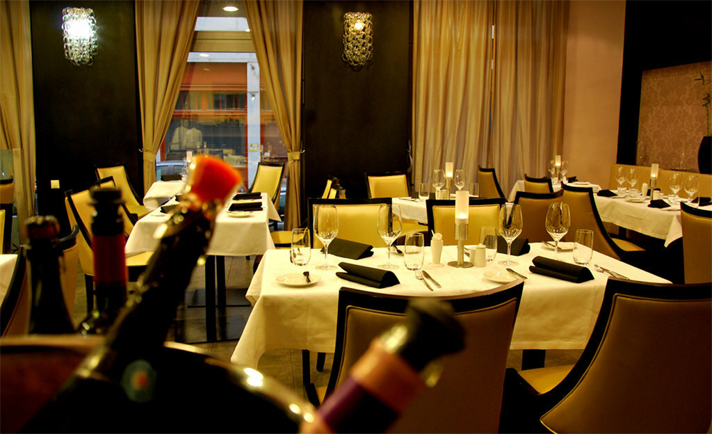 Фото Charm Hotel Budapest