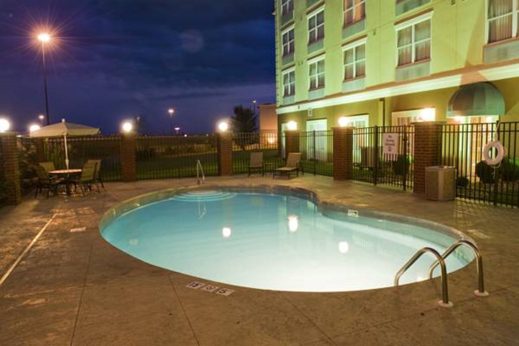 Фото Country Inn & Suites by Radisson, Evansville, In