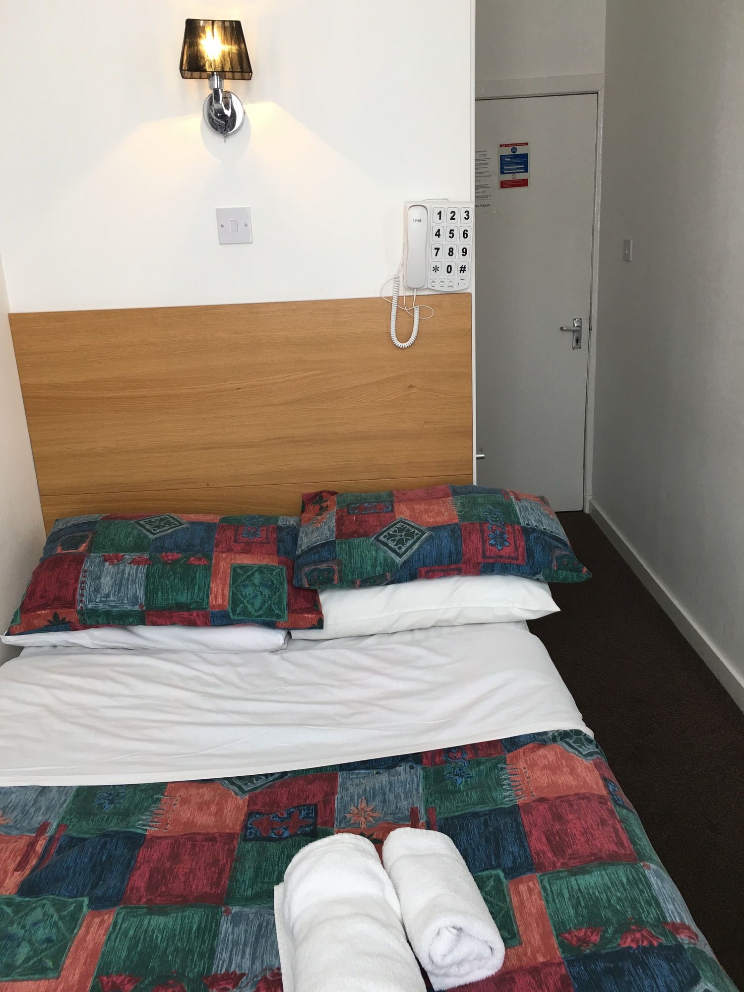 Фото Smiths Hotel