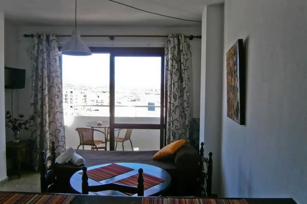 Фото Apartamentos Mestret