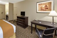 Фото Holiday Inn Express Hotel & Suites Chicago - Libertyville, an Ihg Hotel