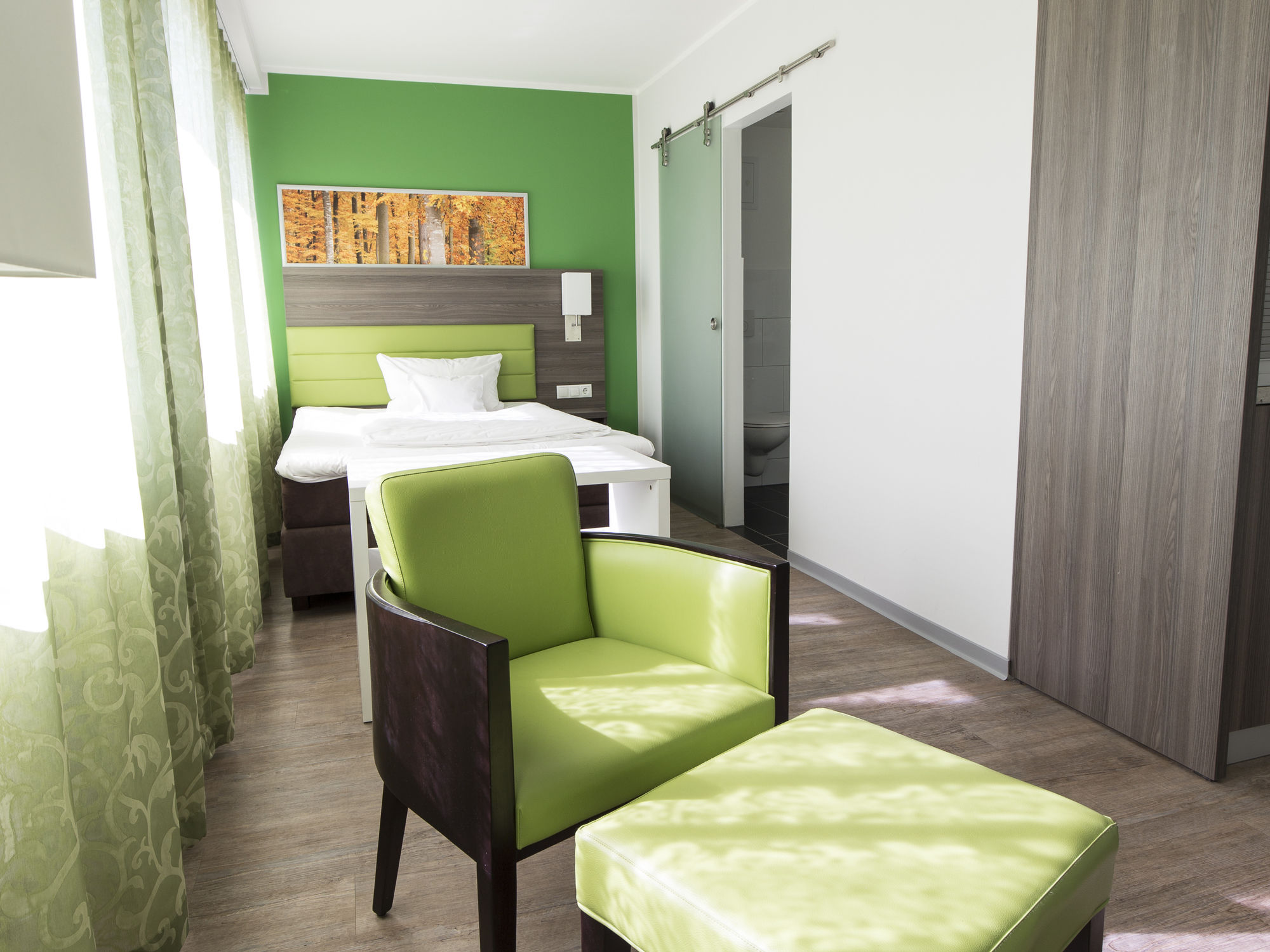 Фото Bonnox Boardinghouse & Hotel