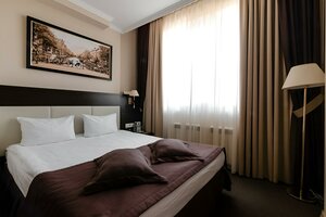 Hayat (Beshtaugorskoye Highway, 161), hotel