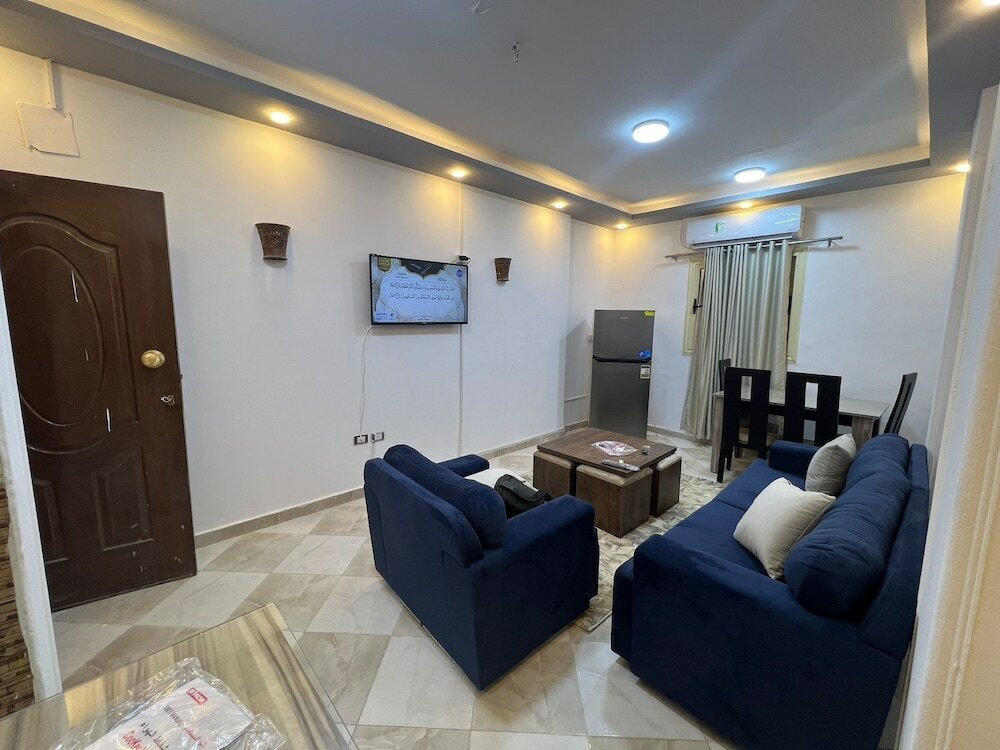 Фото Spacious 2-Bedroom Apartment