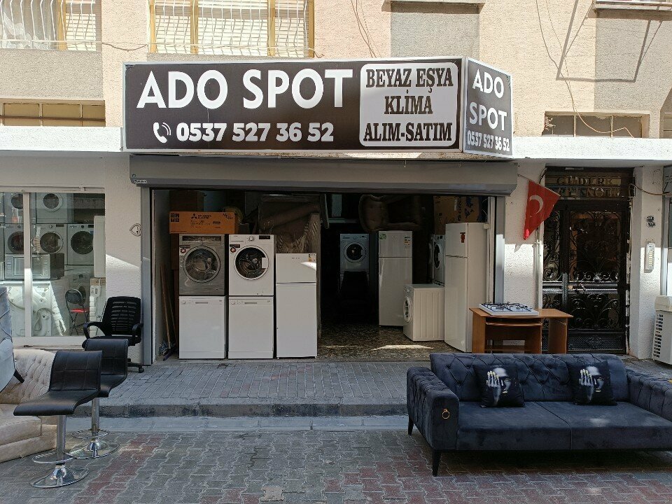 Second-hand shop Ado Spot, Izmir, photo