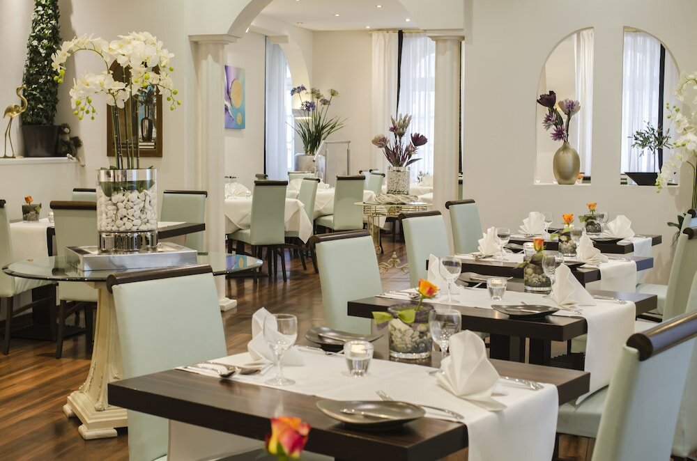 Фото Hotel Merkur