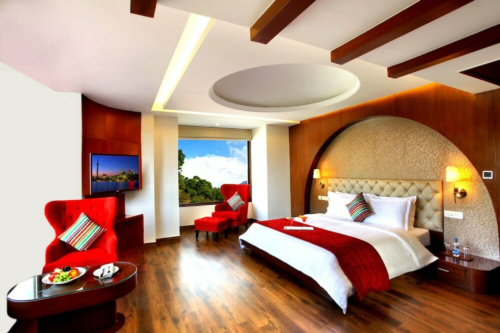 Фото Rs Sarovar Portico Palampur