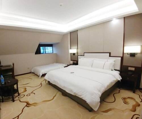 Гостиница Guilin Tailian Hotel в Гуйлине