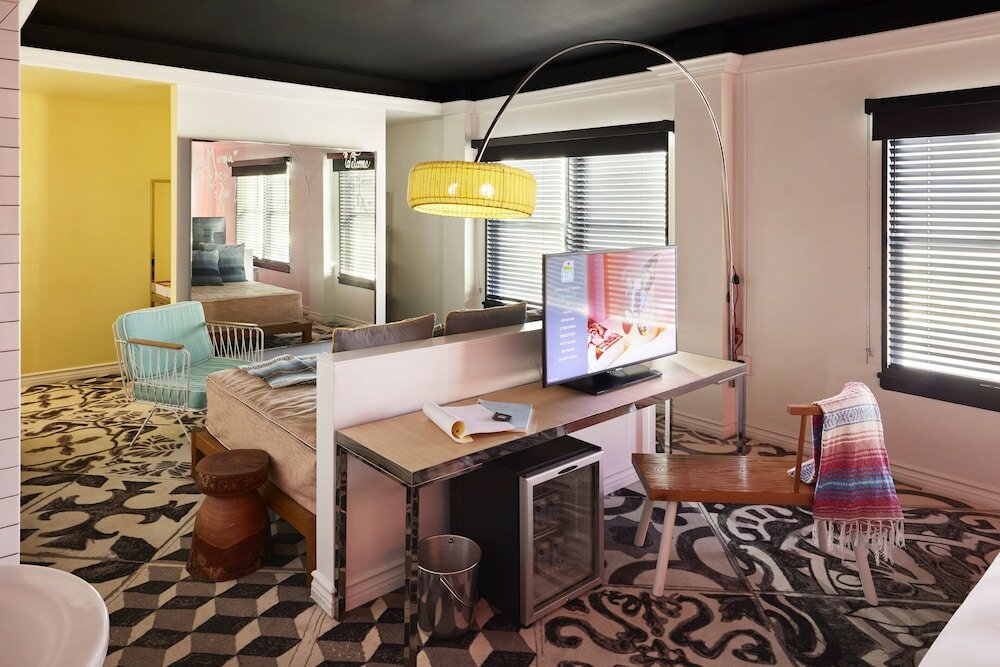 Фото Mama Shelter Los Angeles