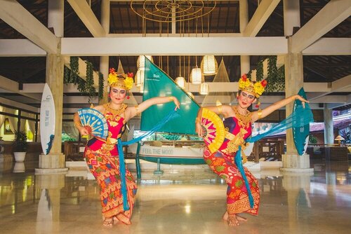 Гостиница Sol by Meliá Benoa Bali- на Провинции Бали