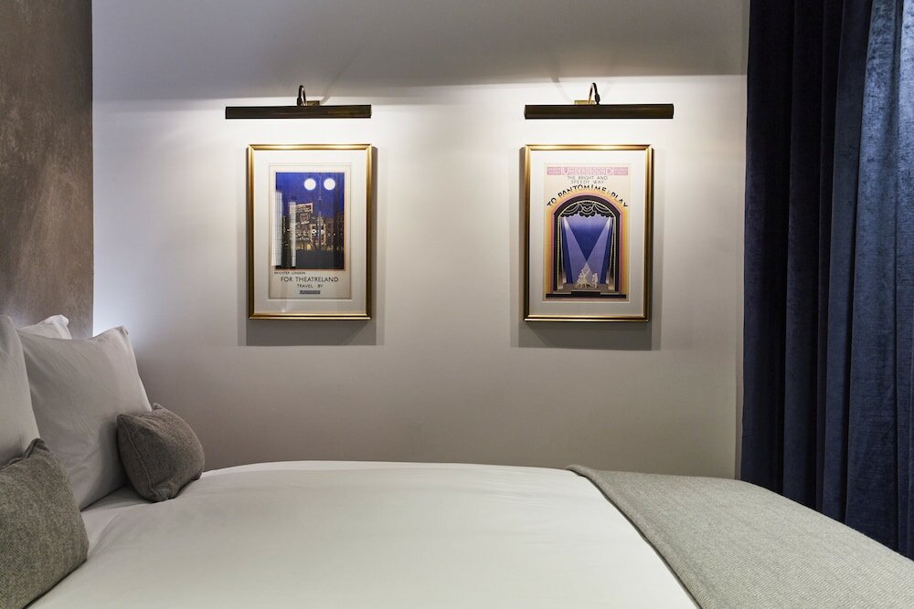 Фото Hotel Indigo London - 1 Leicester Square