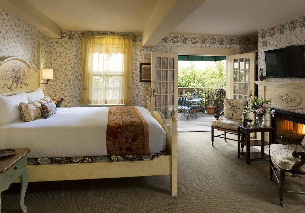 Фото Petite Auberge