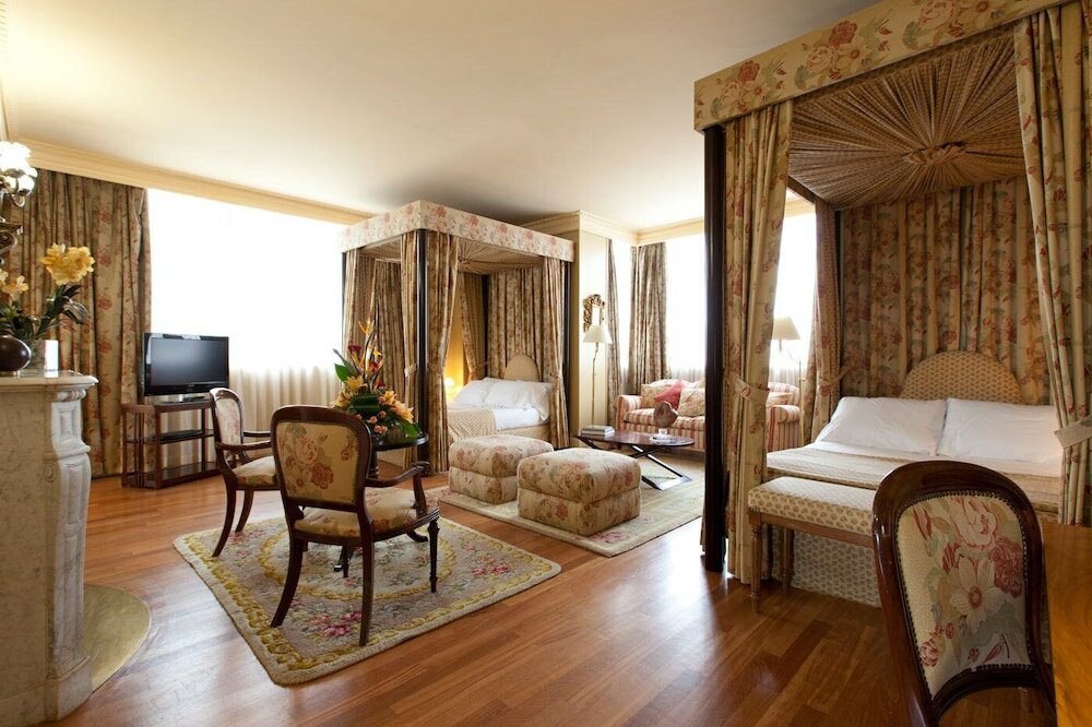 Фото Saray Hotel