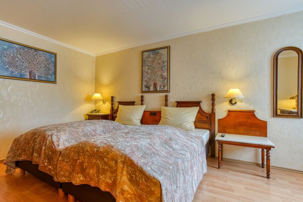 Фото Ff&e Hotel Bavaria