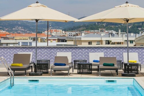 Внешний вид отеля Mercure Braga Centro в Браге, фото 2