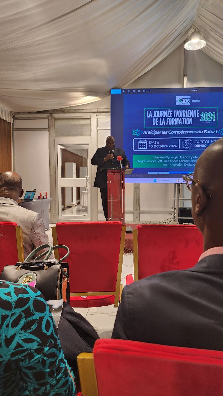 Фото 36696713827