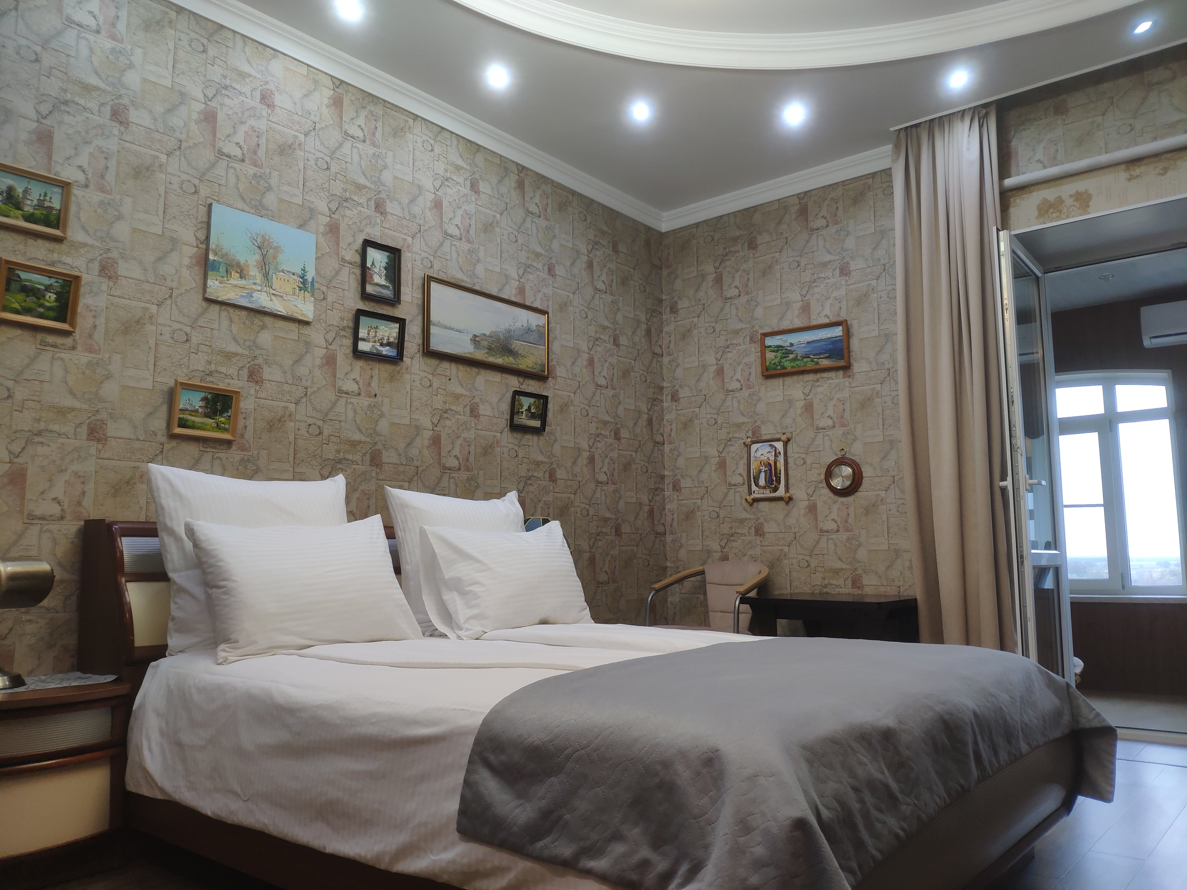 Фото Дом над рекой