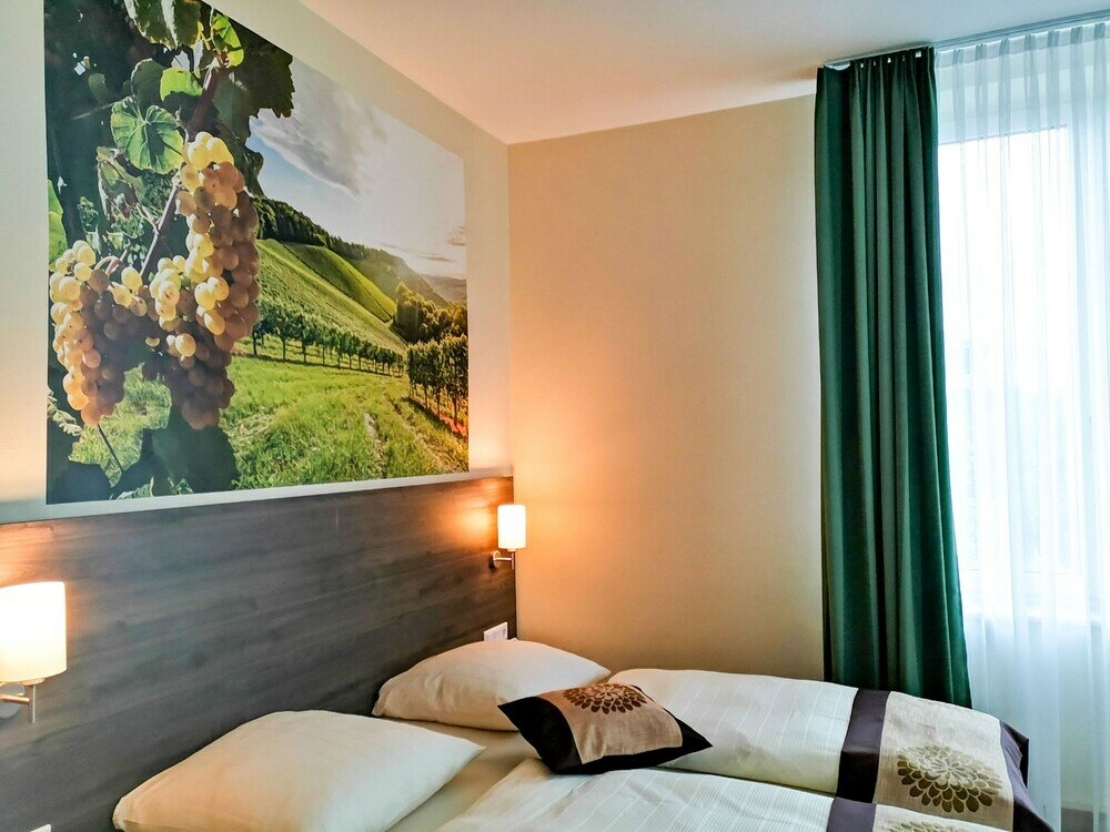 Фото Hotel Mainzer Hof