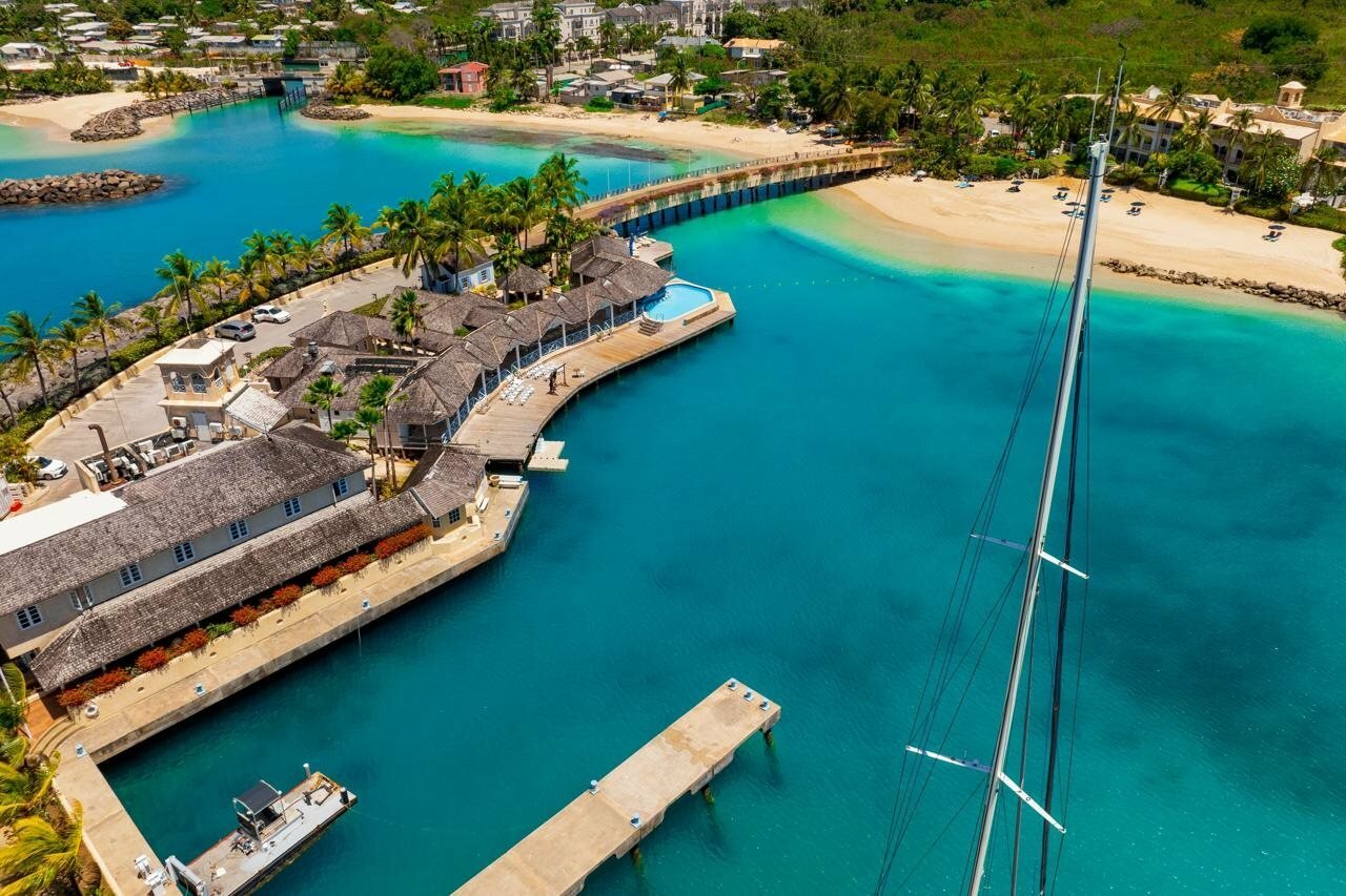 Фото Port St Charles