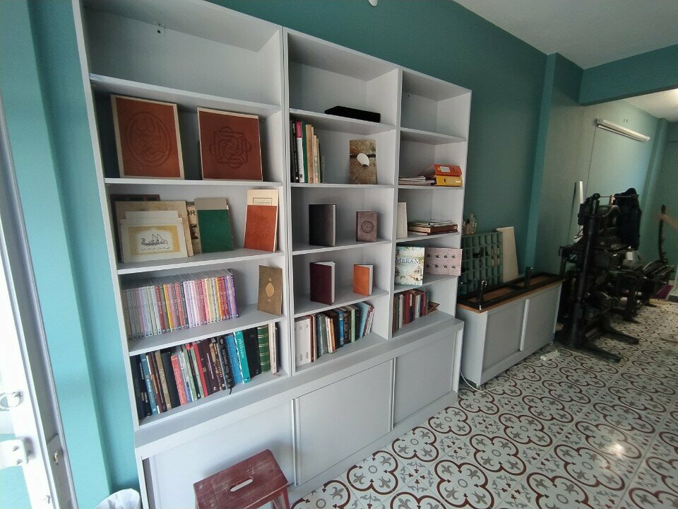 Art workshop Pure Art, Istanbul, photo