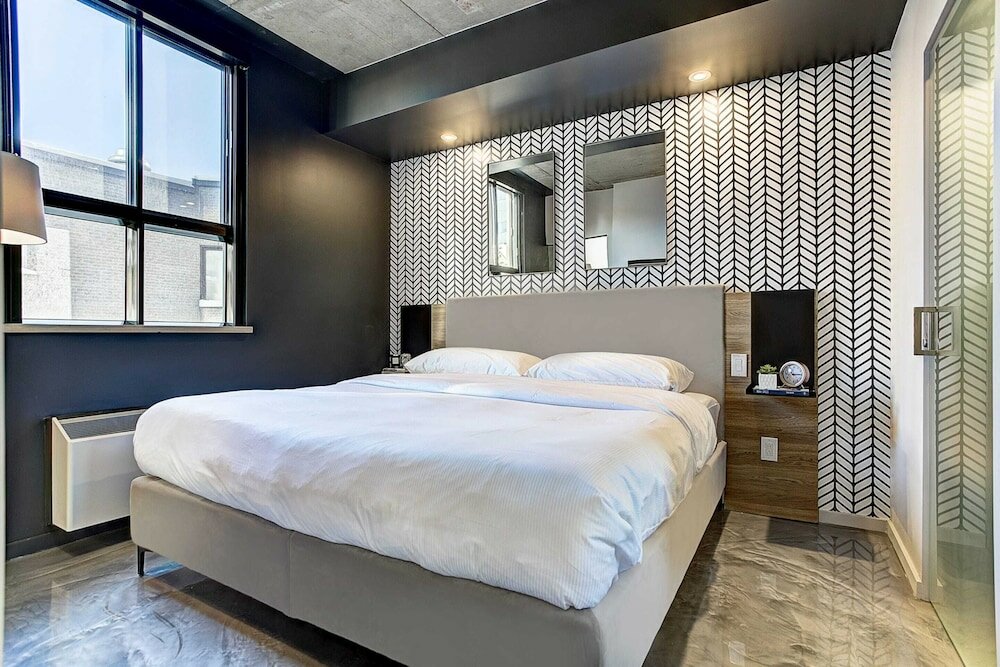 Фото Pierce Boutique Apartments