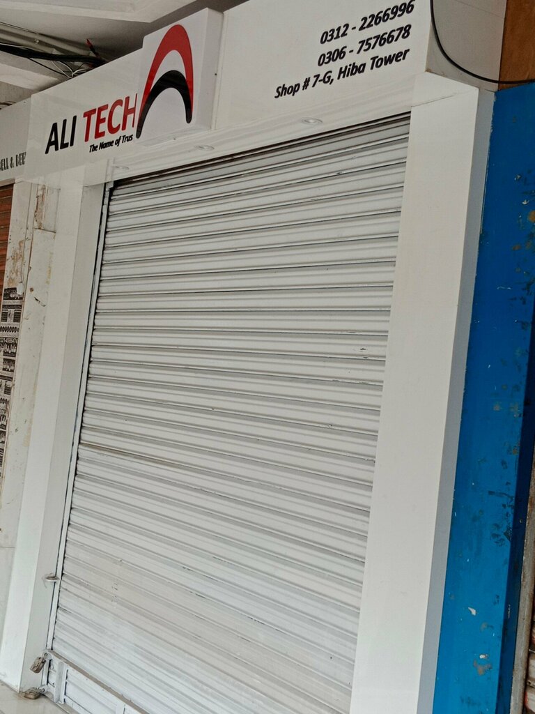 Mobile phone store Ali Tech, Lahore, photo