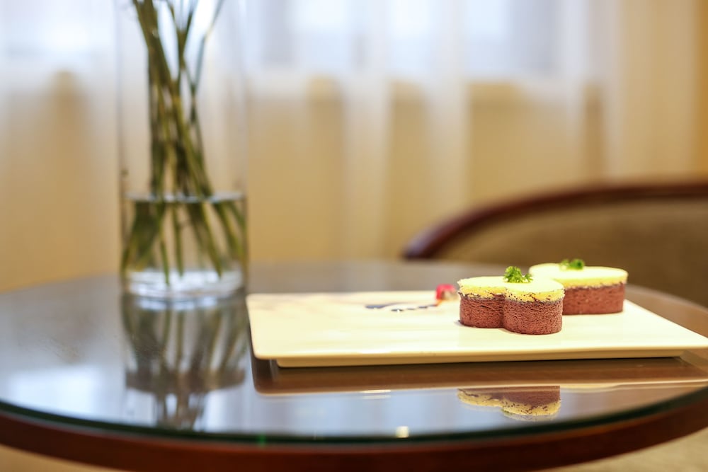 Фото Ssaw Boutique Hotel Shanghai Yilin