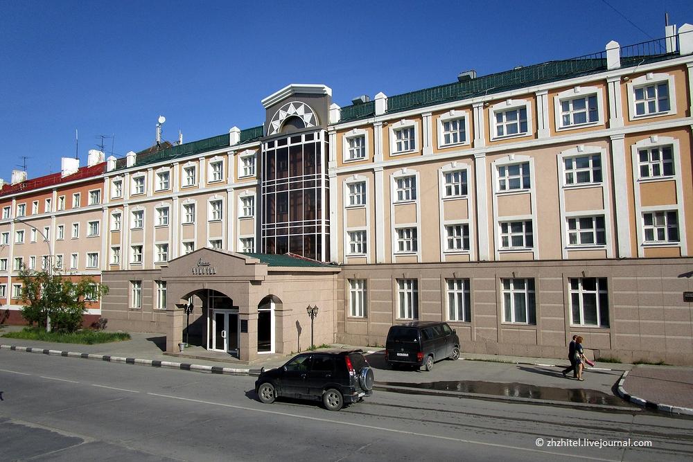 Фото отеля 1