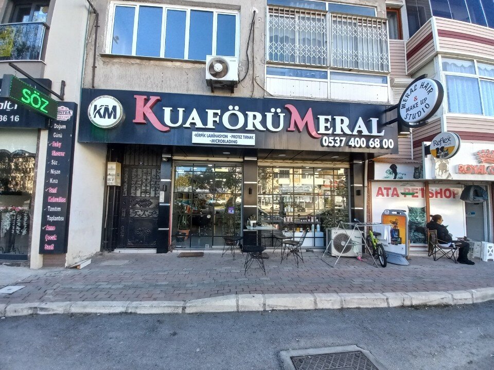 Meral Hairdresser