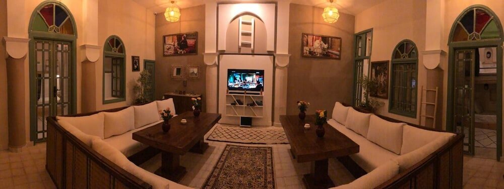 Фото Bed Square - Hostel