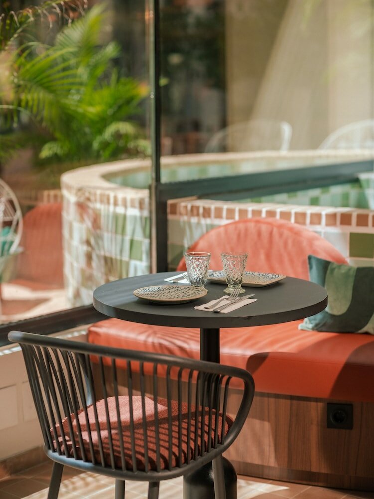 Фото ibis Styles Sevilla City Santa Justa