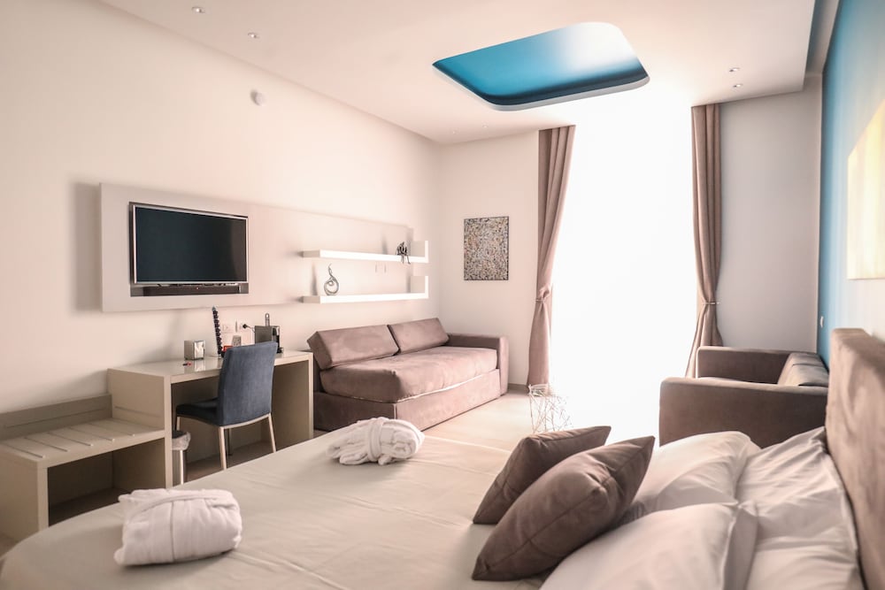 Фото Toledo 16 Luxury Suites